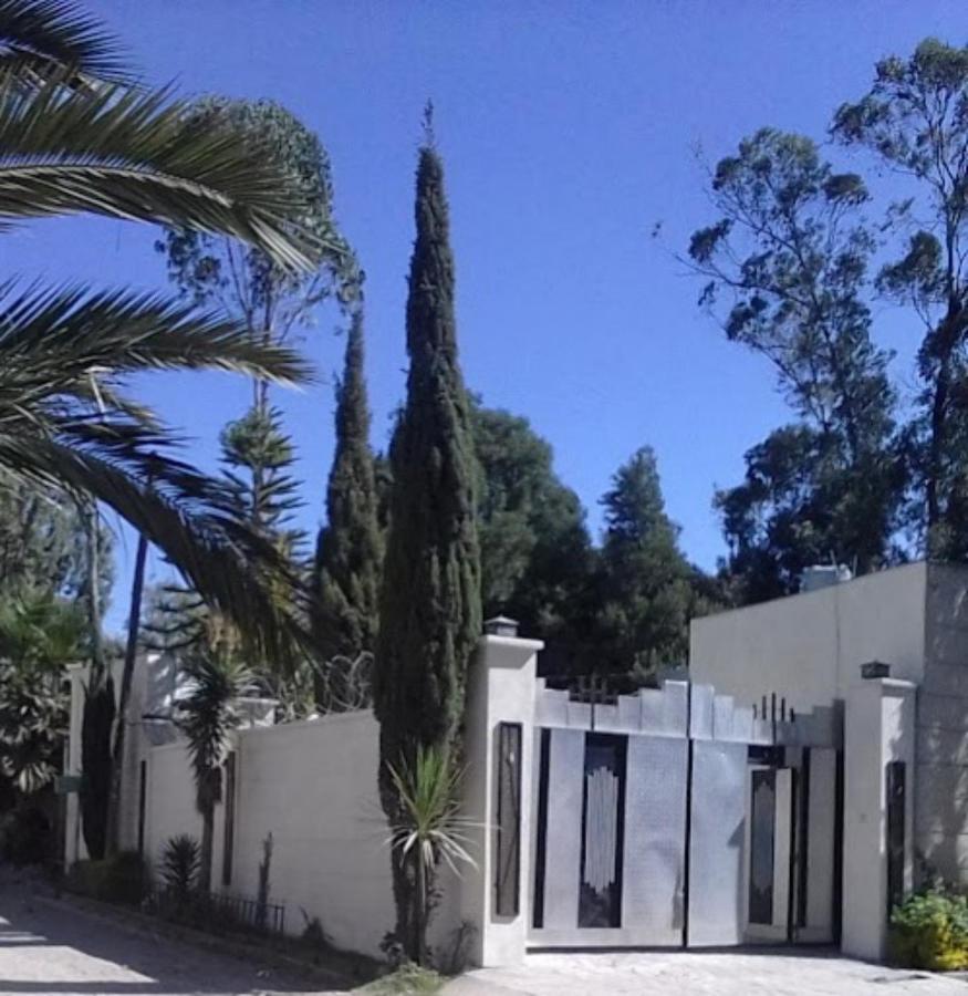 Wib Guesthouse Addis Abeba Esterno foto